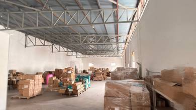 Retail space For Rent in Batu Maung,PNG