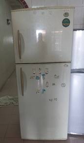 peti ais LG peti sejuk sekli hantr