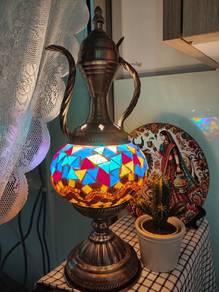 ANTIQUE'S item