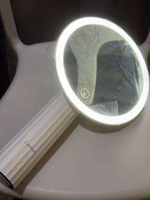 Ulike LED mirror