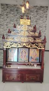 4FT Premium Wooden Pooja Swami Altar – Good Cond