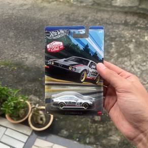 Hot Wheels Vintage Club Alfa Romeo GTV6 30