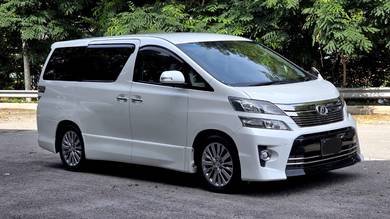 Toyota Vellfire Z G-EDITION in Puchong, KUL