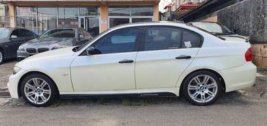 BMW 320d 20d SPORTS (CKD) in Johor Bahru, JHR