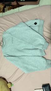 svg worldwide grey sweatshirt