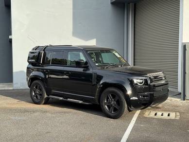 2022 Land Rover Defender 110S P300