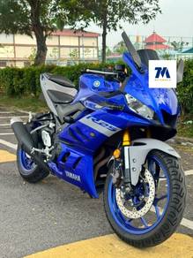 Yamaha R25