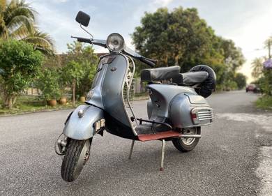Vespa Super 150