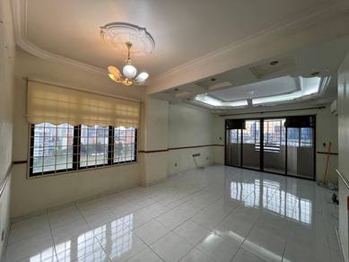 Condominium For Sale in Bam Villa