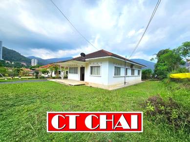 Bungalow House For Sale in Tanjung Bungah,PNG