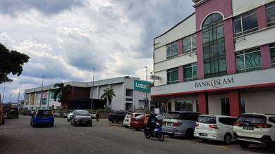 Shop lot For Rent in Semenyih,SGR