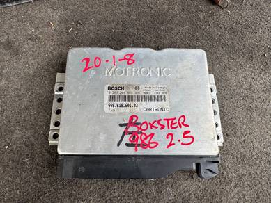 No 20-1-8 Porsche Boxster 986 2.5 Engine Computer
