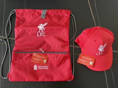 cap and leisure backpack