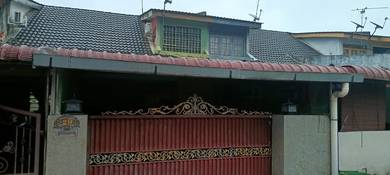 1.5-storey Terraced House For Sale in Ipoh,PRK