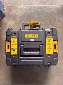 Dewalt Cordless Angle Grinder DCG405P2