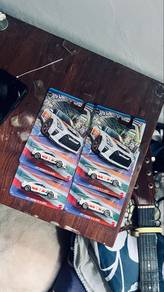 ( NEW ) Hotwheel NISSAN R35 7e LIMITED EDITION