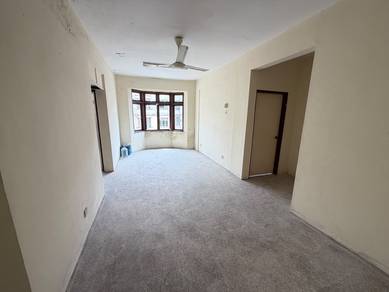Apartment For Sale in Apartment Seri Teluki