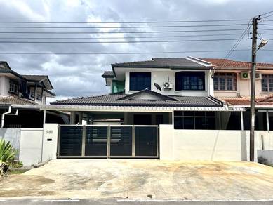 Semi-Detached House For Sale in Kuching,SWK