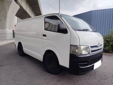 Toyota Hiace in Serdang, KUL