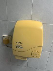 Pengering Tangan Automatik Alpha Genesis 1000W