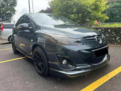 2012 Mazda 2 R