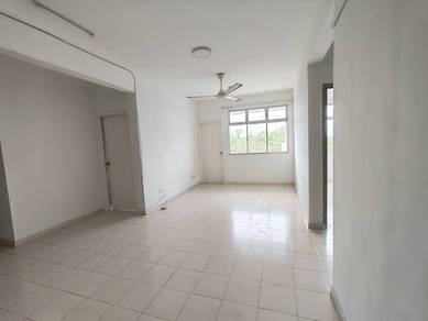 Apartment For Sale in Villa Krystal @ Bandar Selesa Jaya