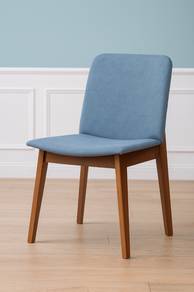Lyon Chair.