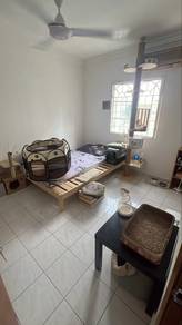 Condominium For Rent in Genting Court Condominium