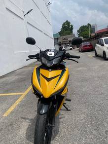 Yamaha Y15ZR