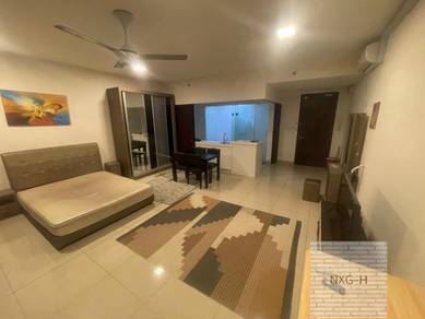 Service Residence For Rent in Trefoil