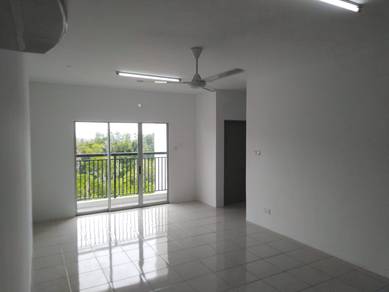 Condominium For Rent in Puncak Gloxinia