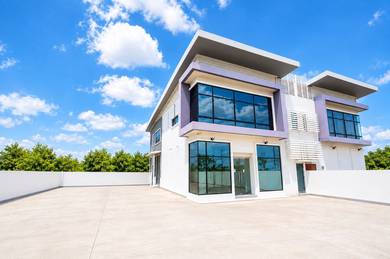 Warehouse / Factory For Sale in Bandar Bukit Raja,SGR