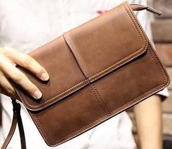 READY STOCK RETRO CLUTCH BaG FREE POSTAGE 🔥
