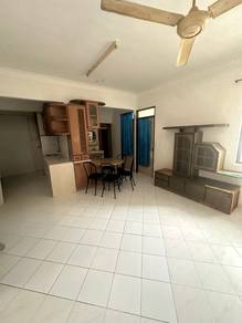 Apartment For Rent in Taman Sri Nibong