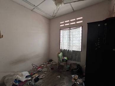 1-storey Terraced House For Sale in Ayer Keroh,MLK