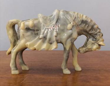 vintage horse figurine resin
