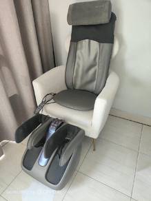 OSIM uJolly 2 Smart Foot Massage and Back Massager