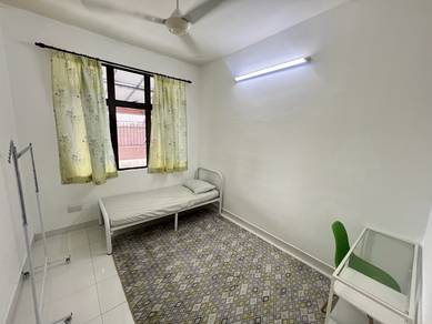 Condominium For Rent in Kasturi Idaman