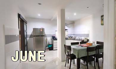 Condominium For Sale in D'Piazza Condominium