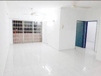 Apartment For Rent in Sutramas Apartment