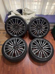 Velar 22″ inch Style 9007 9 Split-Spoke Alloy Whee