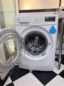 Electrolux Washing Machine 7.5KG – Kota Damansara