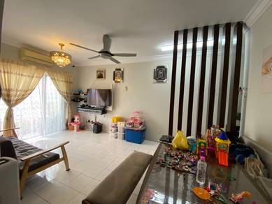 Apartment For Sale in Vista Pinggiran