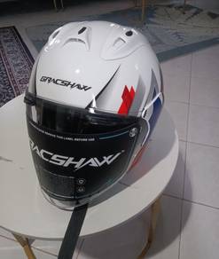 Gracshaw Grixent G818 Helmet(details di bawah) 