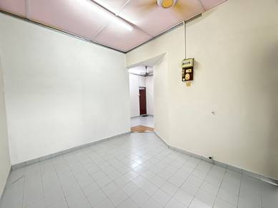 Apartment For Sale in Tengkera