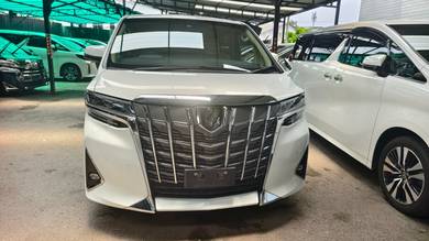 Toyota Alphard X in Ampang Hilir, KUL