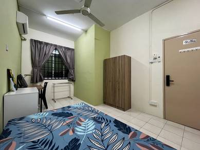 Room in Seremban 2, NSN
