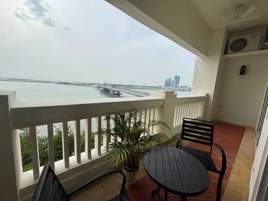 Service Residence For Rent in Straits Quay