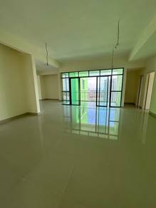 Condominium For Sale in All Seasons Park