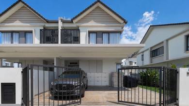 Semi-Detached House For Sale in Cyberjaya,SGR